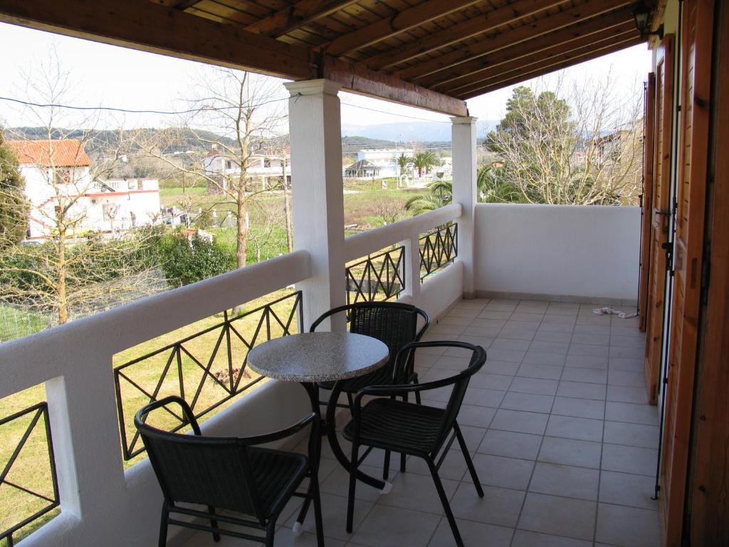 Loula Apartments Sidari  Room photo